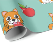 Niedlich Orange White Cat Eating Red Apple Cartoon Geschenkpapier (Rolleneckpunkt)