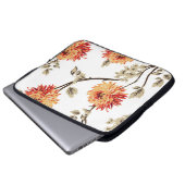niedlich orangefarbene Blume mit braunem Blätter, Laptopschutzhülle (Vorne Knopf)