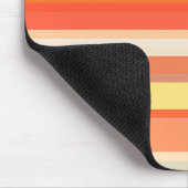 Niedlich orangefarbene Streifen Mousepad (Ecke)
