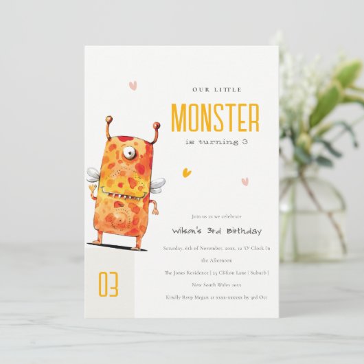 Niedlich orangefarbenes Ein Mit Augen Monster Kind Einladung (Stehend Vorderseite)