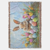 Niedlich Osterhase mit farbigen Eiern Decke (Vorderseite Vertikal)
