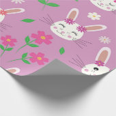 Niedlich Osterhase mit rosa, lila orangefarbenen B Geschenkpapier (Ecke)
