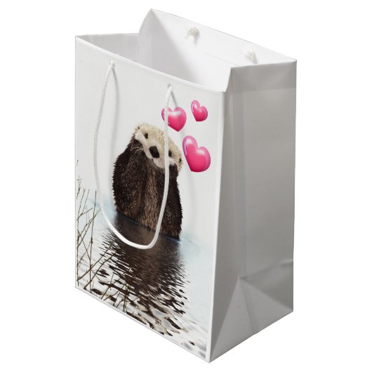 Niedlich Otter mit rosa Liebe Herz Mittlere Geschenktüte (Vorderseite Schrägansicht)