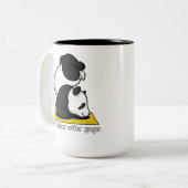 Niedlich Panda Bear Zen Yoga Workout Zweifarbige Tasse (Vorderseite Links)