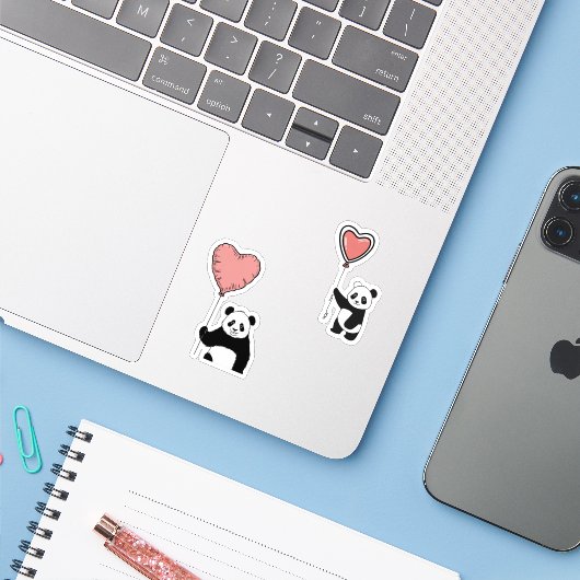 Niedlich Panda Sticker Set - Kawaii & Adorable (Laptop mit iPhone)