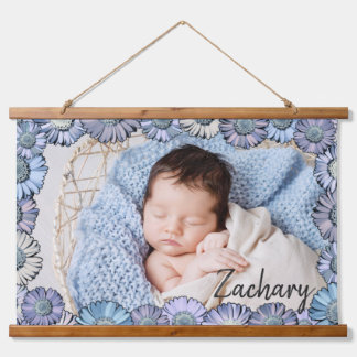Niedlich Pastel Blue Daisy Baby Boy Name Foto Kind Wandteppich Mit Holzrahmen