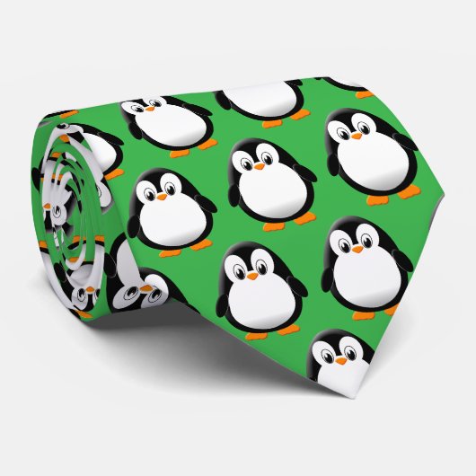 Niedlich Pinguin Cartoon Green Krawatte (Gerollt)