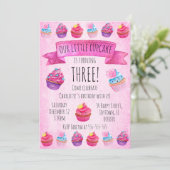 Niedlich Pink Cupcake Watercolor Girl's Birthday Einladung (Stehend Vorderseite)