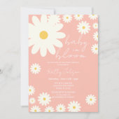 Niedlich Pink Daisy Floral Baby in Blütendusche Einladung (Vorderseite)