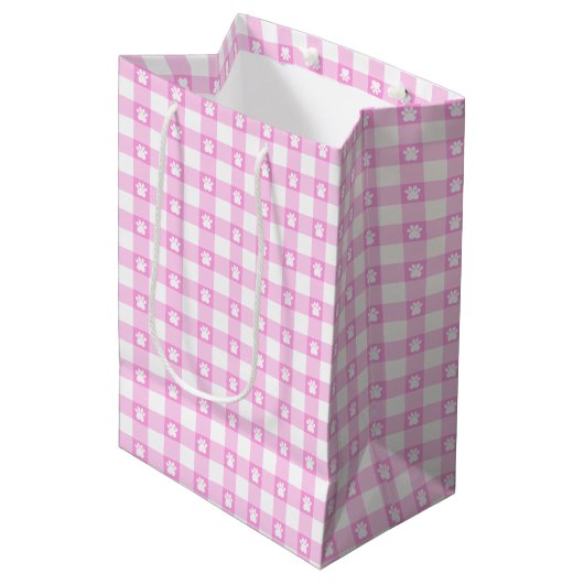 Niedlich Pink Gingham Paw Prints Gift Bag Mittlere Geschenktüte (Vorderseite Schrägansicht)