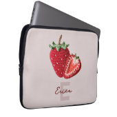 Niedlich Pink Granny Chic Crochet Strawberry Monog Laptopschutzhülle (Vorne Rechts)