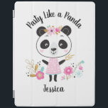 Niedlich Pink Panda Girly Personalisiert iPad Hülle<br><div class="desc">Ein niedlicher personalisierter Panda,  der auf den Pad-Fall in der Schule zurückgeht. Welches Mädchen Liebe nicht einen hübschen Panda mit Blume? Dieses niedliche Pad Cover ist eine perfekte Ergänzung zum Schulbedarf. Die Rückseite des Planers hatte ein goldfarbenes und weißes Polka-Punktmuster. Entworfen für Sie von BlackBerry Boulevard.</div>