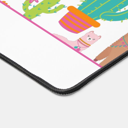 Niedlich Pink Watercolor Llama Schreibtischunterlage (Ecke)