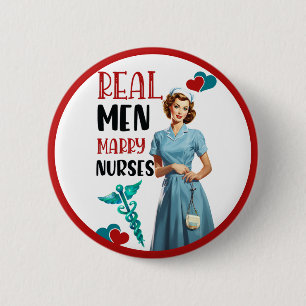 Niedlich Pinup_ Real Men Heiraten Button