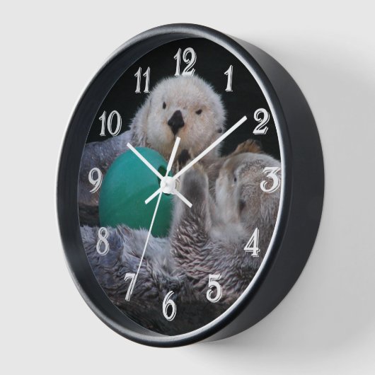 Niedlich Playful Sea Otters Uhr (Winkel)