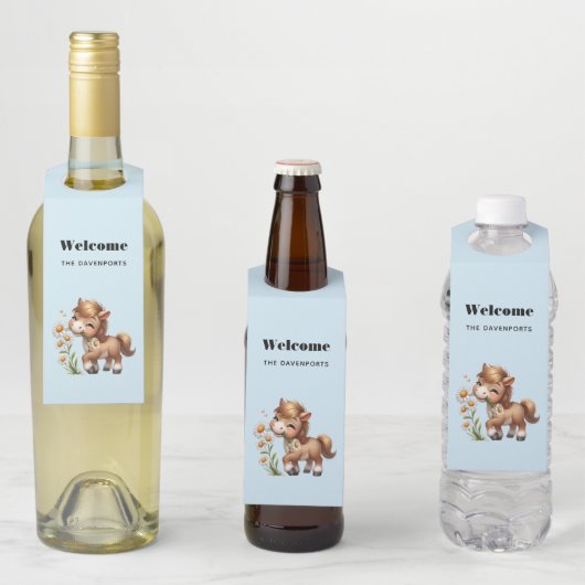 Niedlich Pony Eating Daisies Flaschenanhänger (Beispiel)