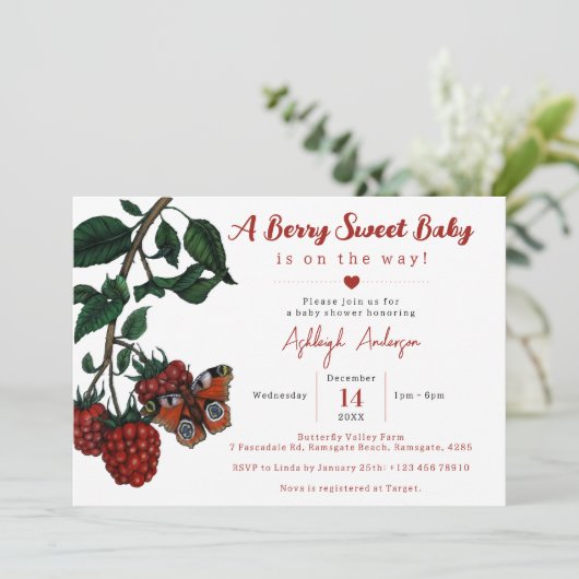 Niedlich Red Raspberry Berry Sweet Baby Dusche Einladung (Stehend Vorderseite)