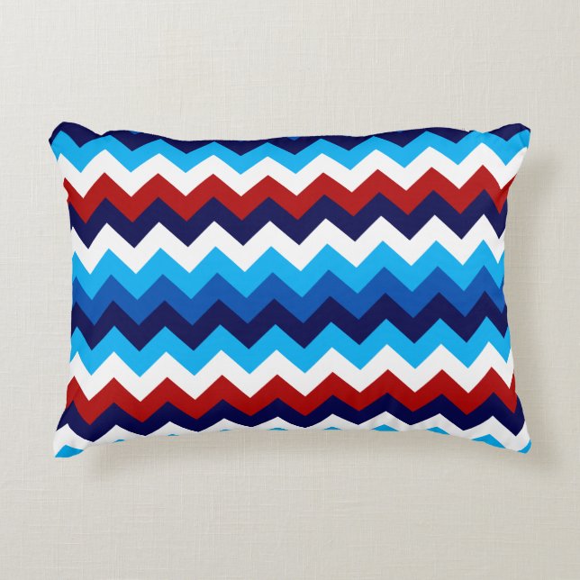 Niedlich Red White Blue Chevrons Accent Pillow Dekokissen (Vorderseite)