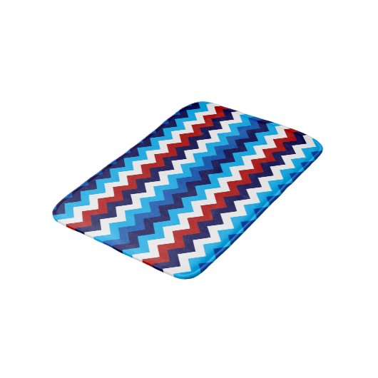 Niedlich Red White Blue Chevrons Small Bath Mat Badematte (Schrägansicht)