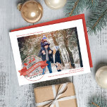 Niedlich Reindeer Ein Foto Weihnachten<br><div class="desc">Dieses Design bietet einen Weihnachtsspass,  eine Fotokarte mit moderner Typografie,  einen rustikalen Retro-Vintagen Stil,  ein einfaches Drehbuch,  mit Santa und Rentier,  Schlittenfahrten-Design,  perfekt für jedes Foto,  mit einem niedlichen Urlaubssymbol und einem minimalistischen Stil.</div>