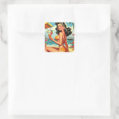 Niedlich Retro Bikini Girl Quadratischer Aufkleber (Tasche)