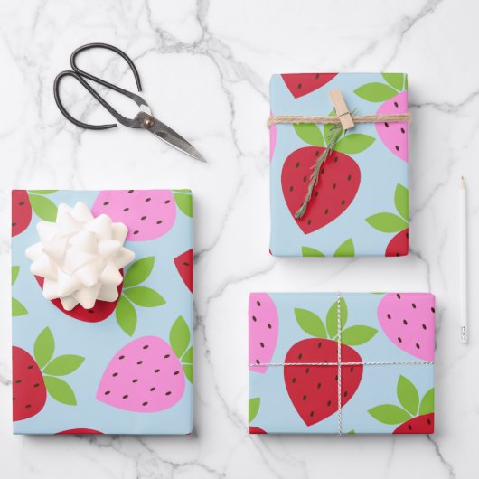 Niedlich Retro Erdbeere Frucht Muster Rosa Blau Geschenkpapier Set (Vorderseite)