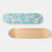 Niedlich rosa aquamarine tropische Pflanze Blume Skateboard (Horizontal)