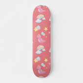 Niedlich-rosa Dinosaurier-Regenbogenballon Muster Skateboard (Vorne)