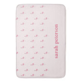 Niedlich rosa Flamingo individuelle Name pink Badematte (Vorderseite Vertikal)