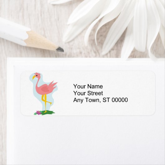 niedlich rosa Flamingo stehend im Garten (Insitu)