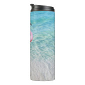 Niedlich rosa Flamingo Tropical Beach Name Fine Ar Thermosbecher (Nach rechts gedreht)