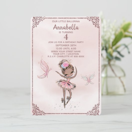 Niedlich rosa Glitzer Ballerina und Schmetterlinge Einladung (Stehend Vorderseite)