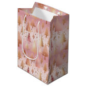 Niedlich rosa Rose Gold Treppen Festivals Muster Mittlere Geschenktüte (Vorderseite Schrägansicht)