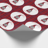 Niedlich Rustikale Personalisierte Weihnachtsgnome Geschenkpapier (Ecke)