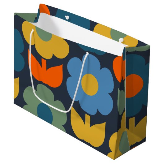 Niedlich Scandi Retro Modernes Blumenmuster Blau Große Geschenktüte (Vorderseite Schrägansicht)
