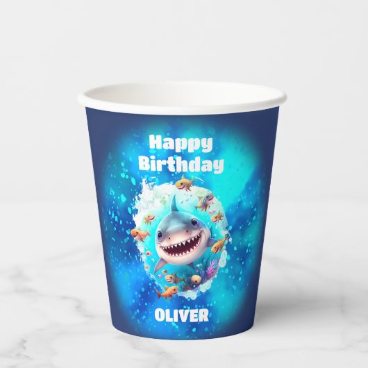 Niedlich Shark Birthday Personalisiert Boy Pappbecher (Vorderseite)