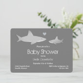 Niedlich Shark Gray Baby Dusche Einladung (Stehend Vorderseite)