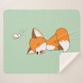 Niedlich Sleepy Little Fox auf Green Sherpadecke (Vorderseite (Horizontal))