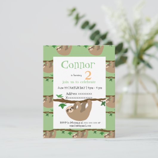 Niedlich Sloth, Geburtstagsfeier Einladung (Stehend Vorderseite)