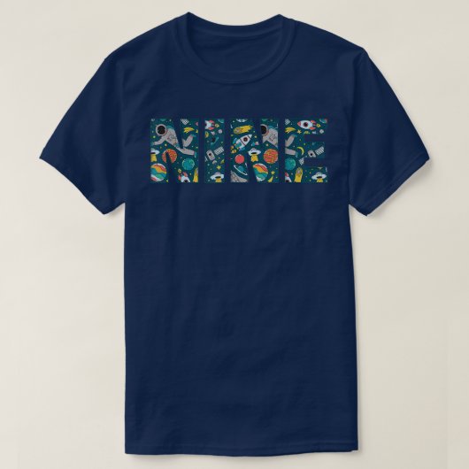 Niedlich Space Astronaut Pattern Nine, 9. Geburtst T-Shirt (Design vorne)