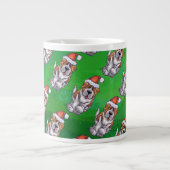 Niedlich St. Bernard in Hat Pattern auf Green Jumbo-Tasse (Vorderseite)