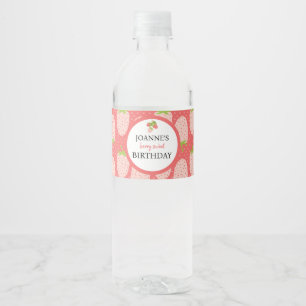 Niedlich Strawberry Birthday Berry First Wasserflaschenetikett