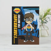 Niedlich Superhero Boy Party Einladung (Stehend Vorderseite)