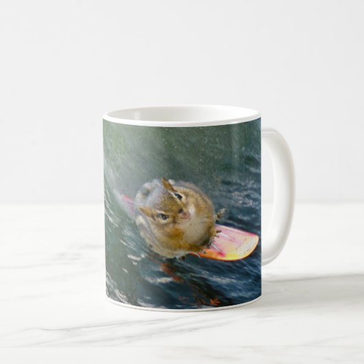 Niedlich Surfen Chipmunk Kaffeetasse (VorderseiteRechts)
