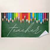 Niedlich Teacher Farbige Stifte Personalisiert Strandtuch (Vorderseite)