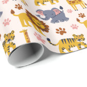 Niedlich Tiger Lion Elephant Giraffe Paw Print Geschenkpapier (Rolleneckpunkt)