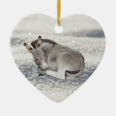Niedlich Tiny Donkey Foal in Snow Keramik Ornament (Vorne)