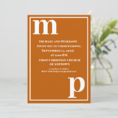 Niedlich Trendy Monogram Burnt Orange Wedding Einladung (Stehend Vorderseite)
