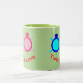Niedlich Turtle Couple Zweifarbige Tasse (Mittel)