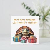 Niedlich Turtle Pub Funny Belated Geburtstagskarte (Stehend Vorderseite)